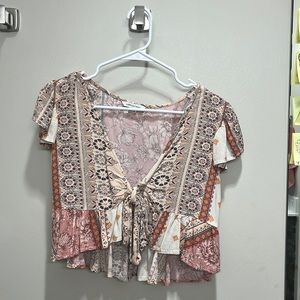 flowy top that ties in front